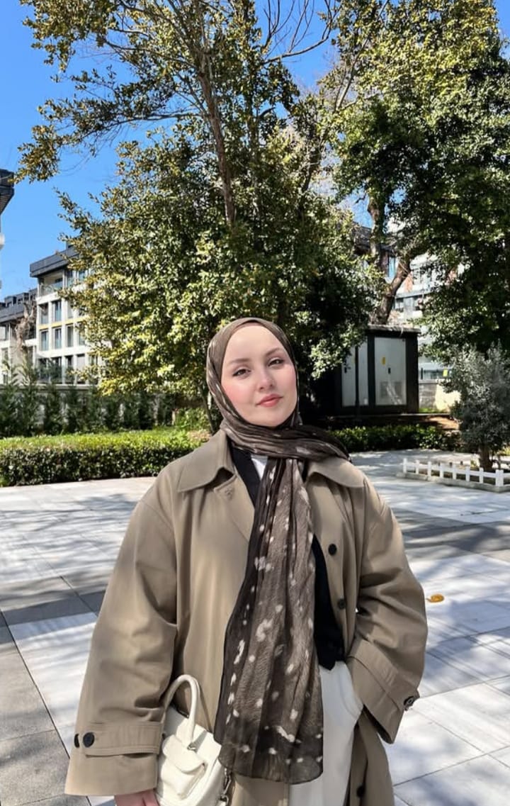 Güzelyurt Hayalini Arayan Kadın Bayan Escort Süheyla