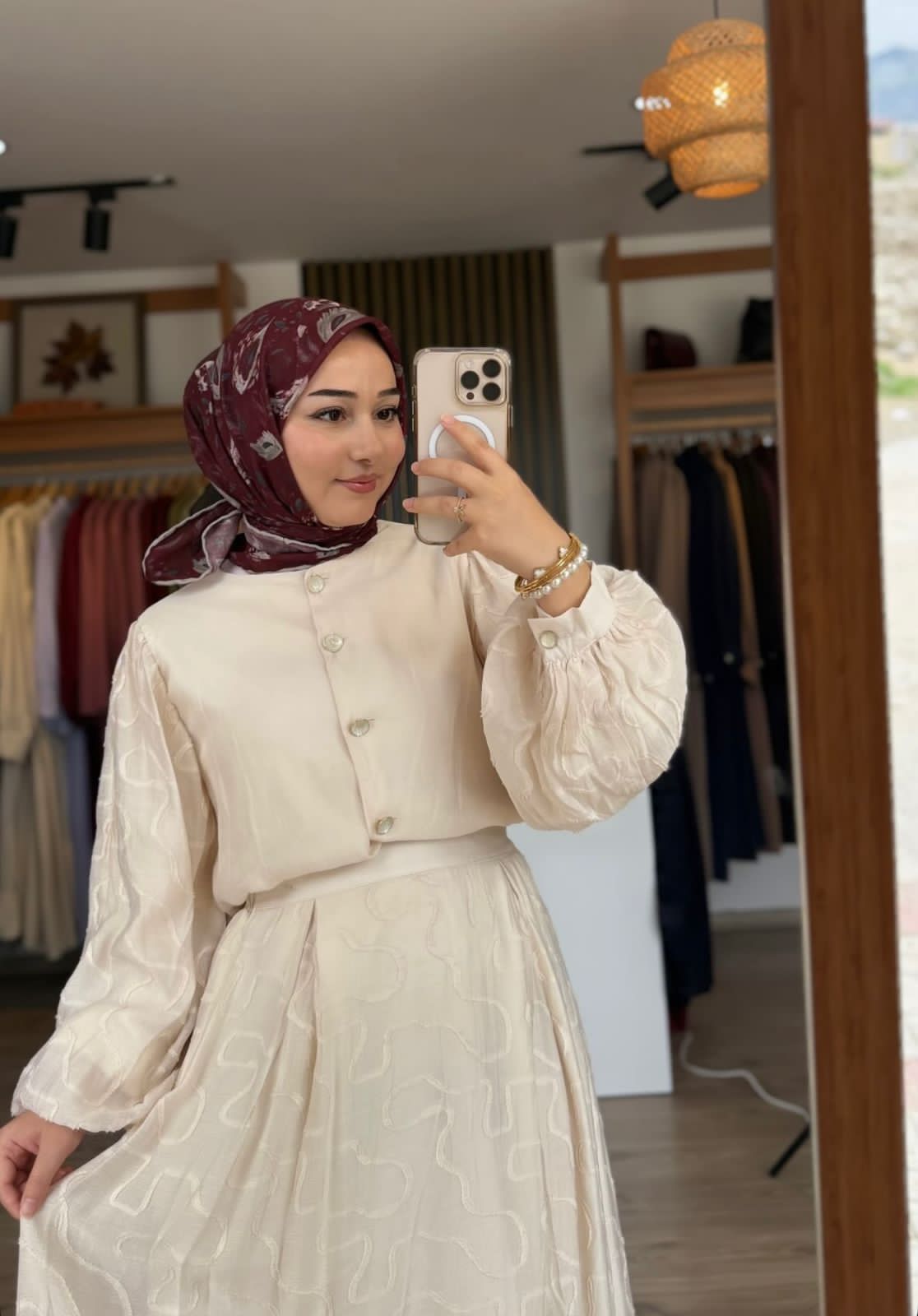 Kızılyaka Sadık Partner Escort Bayan Gizem