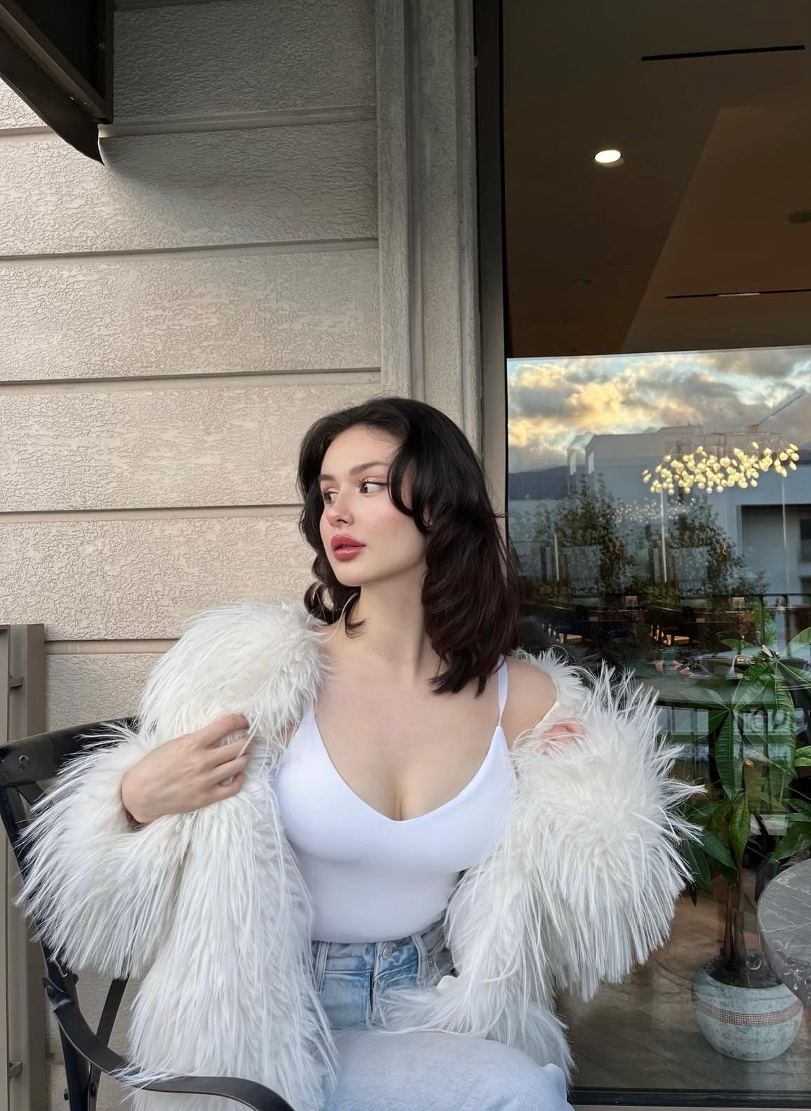 Karacaören Göz Kamaştıran Kadın Escort Naz